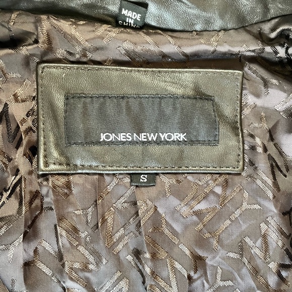 Jones New York Brown Genuine Leather Jacket Fitted Zip Front Size S - Picture 8 of 16